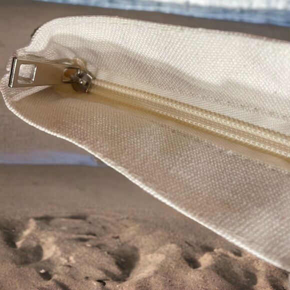 NWT Wool + Pepper Co. SUMMER ESSENTIALS zipper Tote Bag with Custom Location - Picture 7 of 9